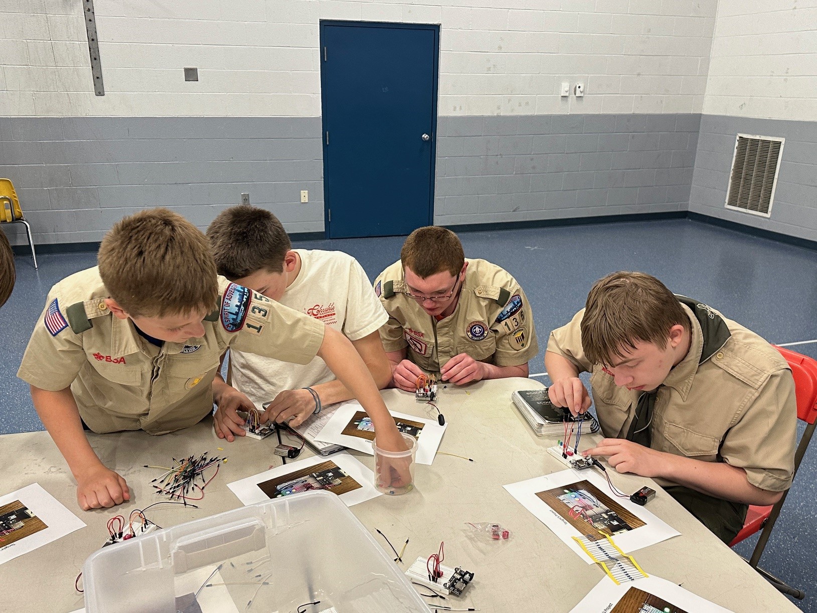 Wiring the breadboard