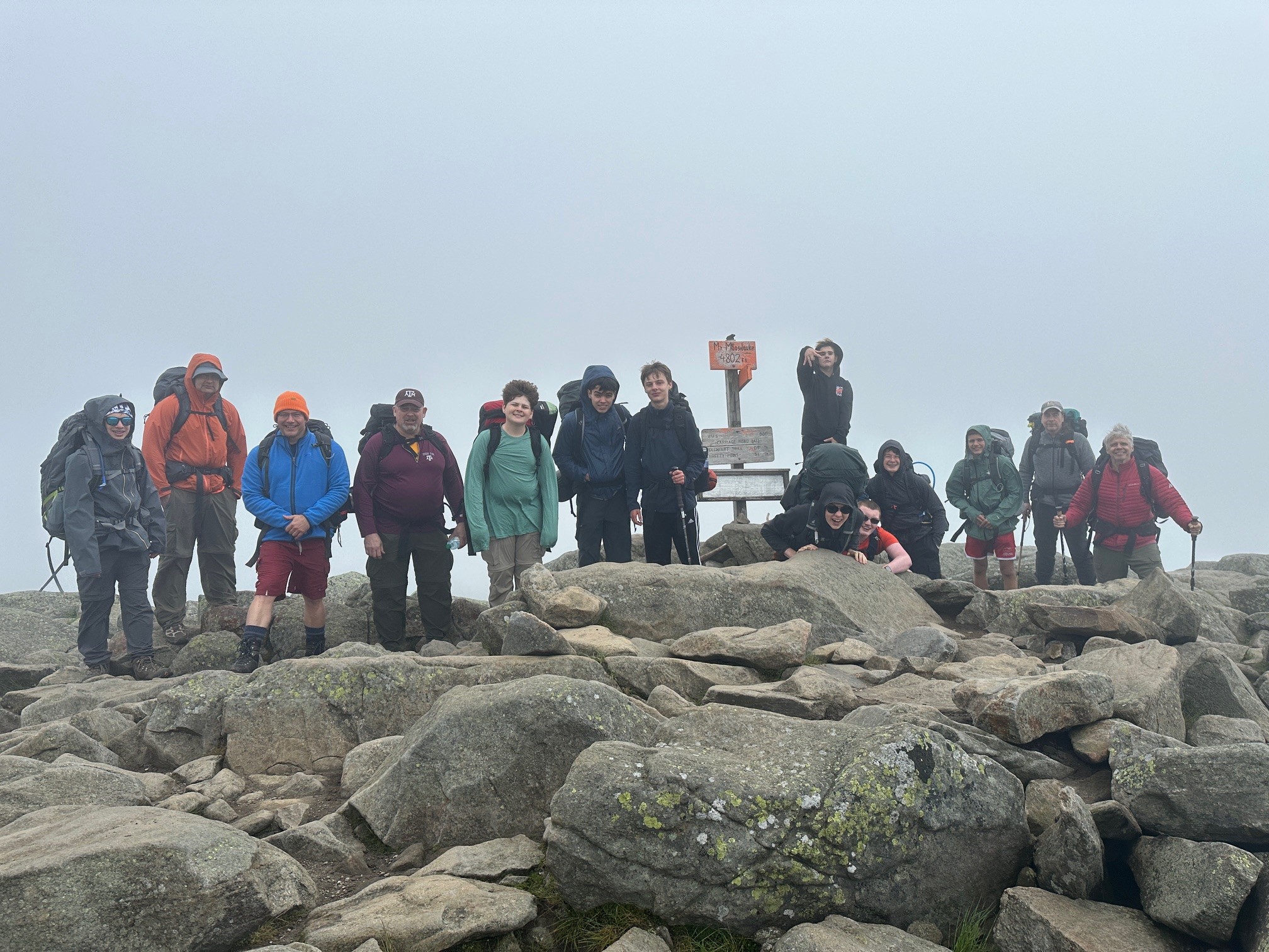 /img/moosilauke-backpacking-trip/M1.jpg
